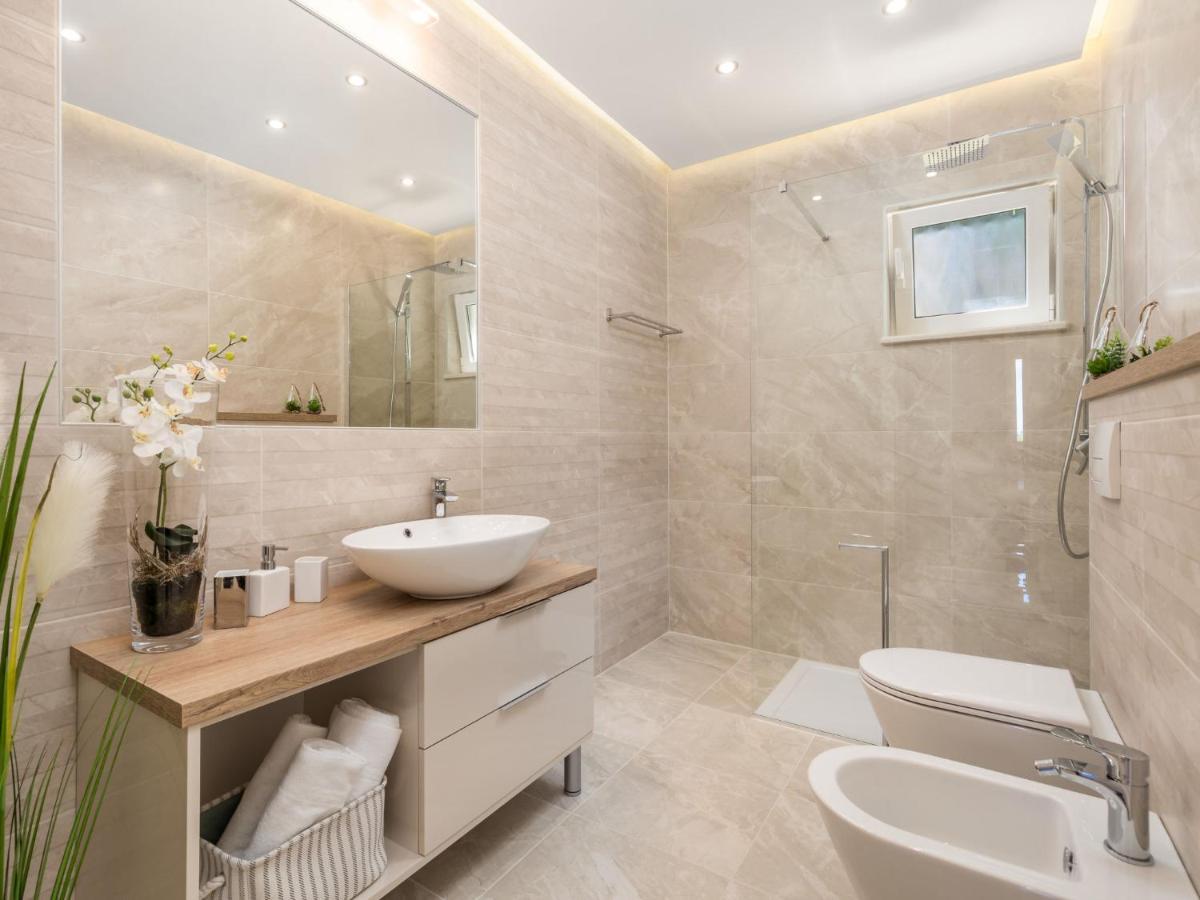 Holiday Home Makvic - Mod310 By Interhome Mošćenička Draga Eksteriør billede